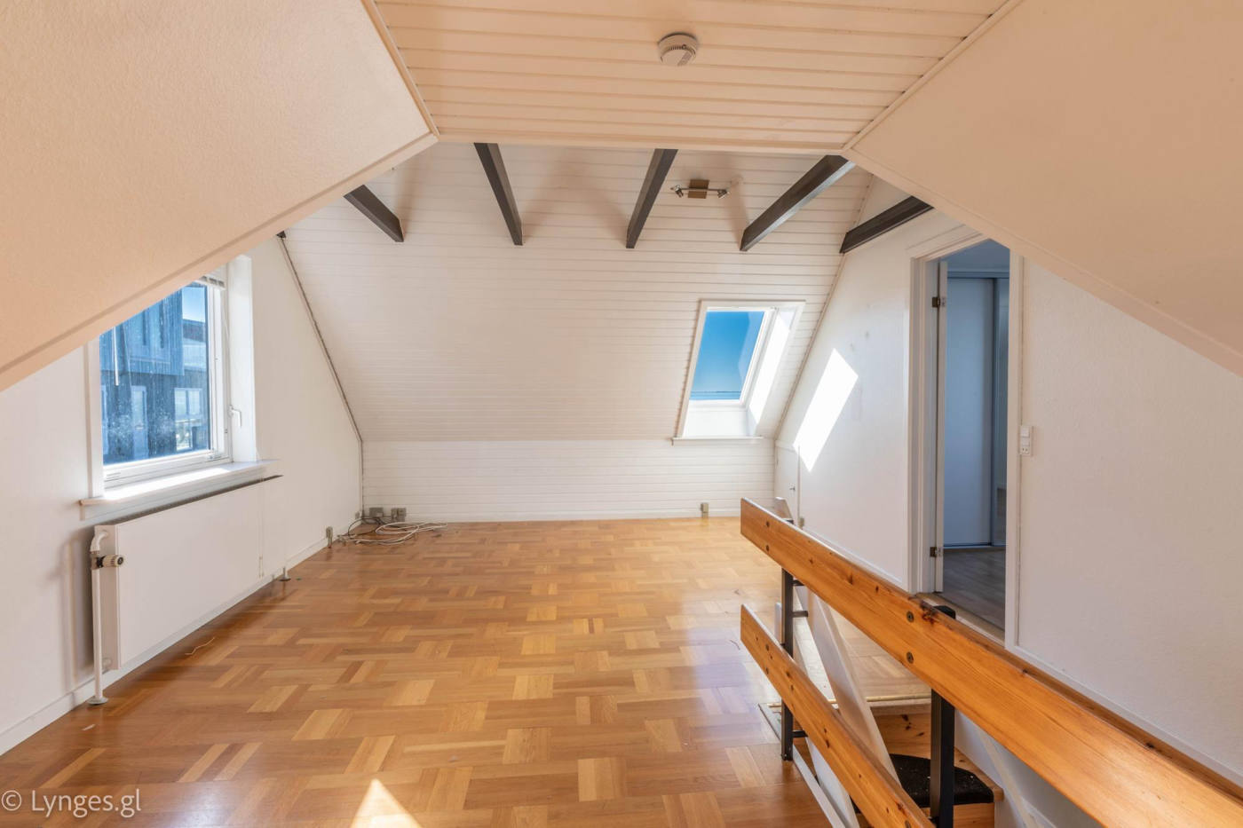 Будинок, 1345 м², 535 500$ — FAKTOR